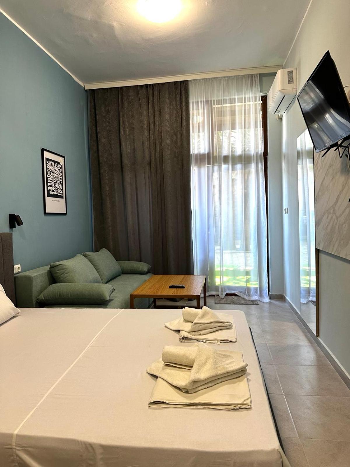 Mm Complex Aparthotel Primorsko Bagian luar foto