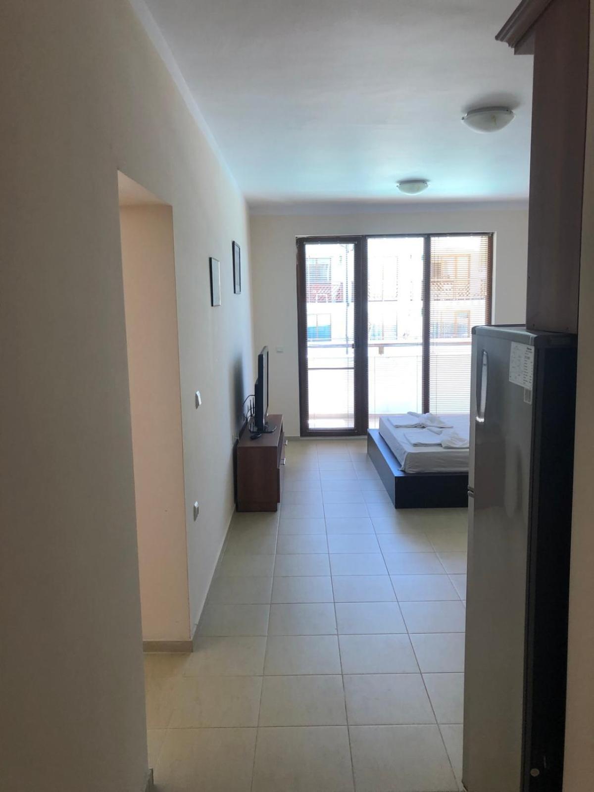 Mm Complex Aparthotel Primorsko Bagian luar foto